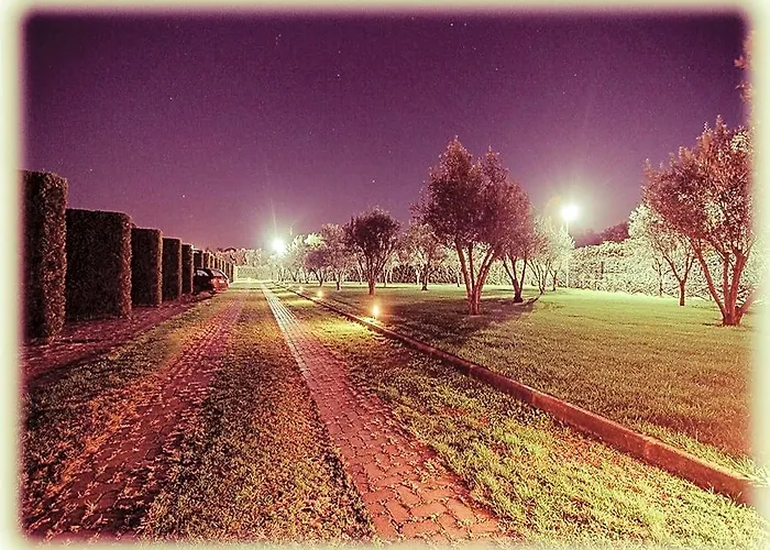 Ways Garden & Leisure Hotel 4*