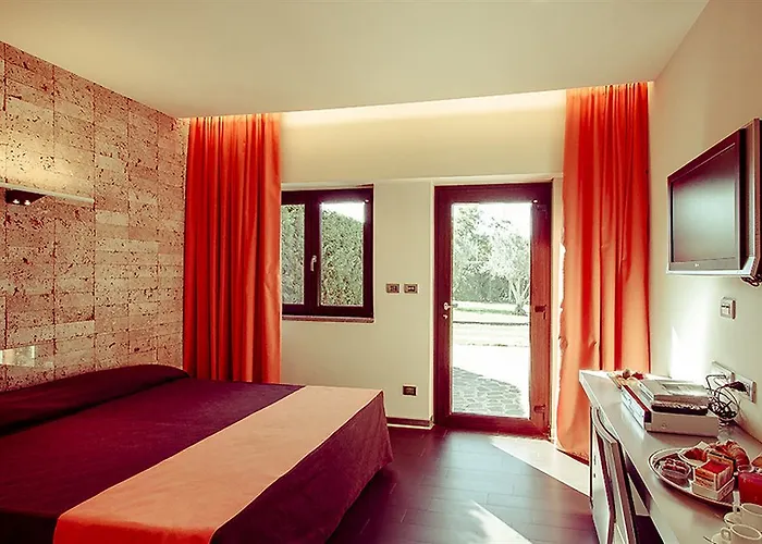 Hotel Ways Garden & Leisure 4*