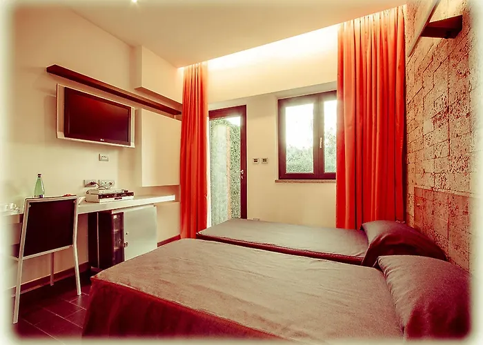 Ways Garden & Leisure Hotel Roma